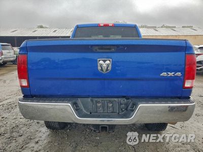 Zdjęcie 6 z 15 samochodu: 2018 RAM 2500 ST VIN:3C6UR5CL2JG367691 - miniatura