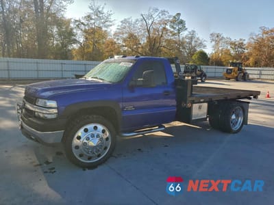 Drugie zdjęcie samochodu z przodu: 2001 CHEVROLET SILVERADO C3500 VIN:1GBJC34151F135588 - miniatura