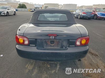 Zdjęcie 6 z 13 samochodu: 1999 MAZDA MX-5 MIATA VIN:JM1NB3537X0116732 - miniatura