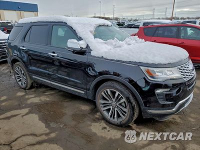 Czwarte zdjęcie samochodu z boku: 2018 FORD EXPLORER PLATINUM VIN:1FM5K8HT4JGC68146 - miniatura