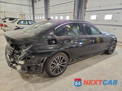 Trzecie zdjęcie samochodu z tyłu: 2021 BMW 330XI VIN:3MW5R7J00M8C16510 - miniatura
