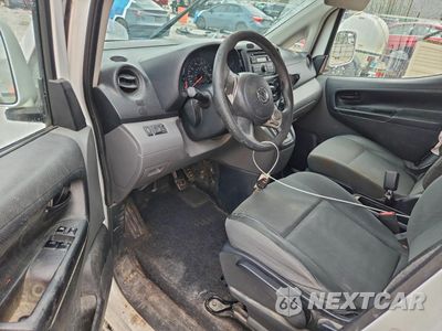 Zdjęcie 8 z 13 samochodu: 2014 NISSAN NV200 2.5S VIN:3N6CM0KN6EK700631 - miniatura