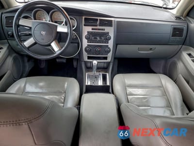 Zdjęcie 8 z 12 samochodu: 2006 DODGE CHARGER R/T VIN:2B3KA53HX6H429933 - miniatura