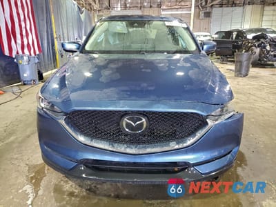 Piąte zdjęcie samochodu w środku: 2021 MAZDA CX-5 SPORT VIN:JM3KFABM2M0355293 - miniatura