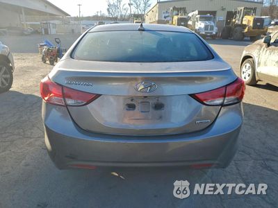 Zdjęcie 6 z 12 samochodu: 2012 HYUNDAI ELANTRA GLS VIN:5NPDH4AE7CH109722 - miniatura