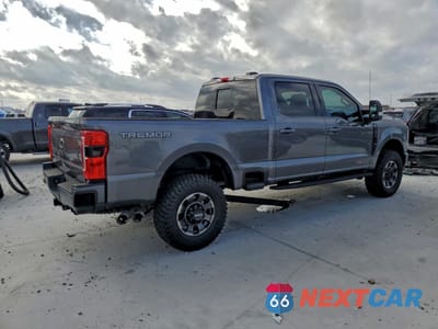 Trzecie zdjęcie samochodu z tyłu: 2023 FORD F250 SUPER DUTY VIN:1FT8W2BM1PED15500 - miniatura