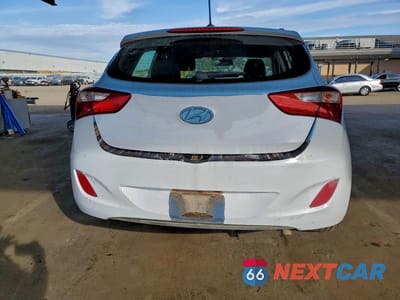 Zdjęcie 6 z 12 samochodu: 2017 HYUNDAI ELANTRA GT VIN:KMHD35LH1HU381297 - miniatura