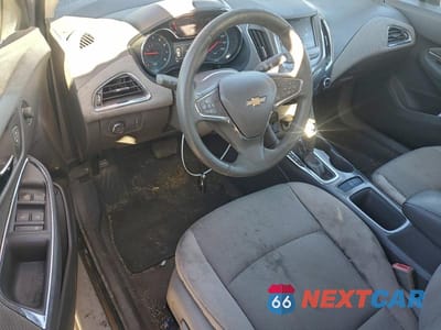 Zdjęcie 8 z 12 samochodu: 2016 CHEVROLET CRUZE LT VIN:1G1BE5SM7G7246514 - miniatura