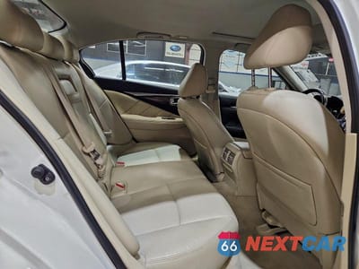 Zdjęcie 10 z 12 samochodu: 2018 INFINITI Q50 LUXE VIN:JN1EV7AR0JM435983 - miniatura