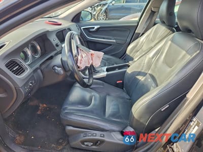 Zdjęcie 7 z 12 samochodu: 2013 VOLVO S60 T6 VIN:YV1902FH9D2173729 - miniatura