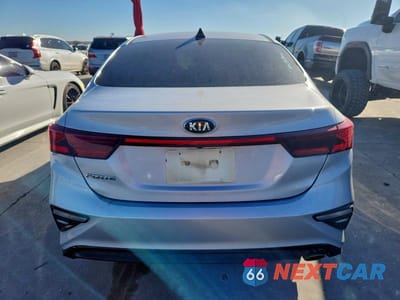 Zdjęcie 6 z 12 samochodu: 2020 KIA FORTE LXS VIN:3KPF24AD0LE201910 - miniatura