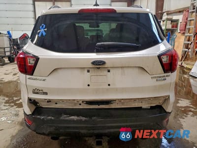 Zdjęcie 6 z 13 samochodu: 2019 FORD ESCAPE TITANIUM VIN:1FMCU9J93KUB72095 - miniatura