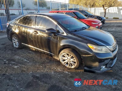 Czwarte zdjęcie samochodu z boku: 2010 LEXUS HS 250H VIN:JTHBB1BA0A2004715 - miniatura