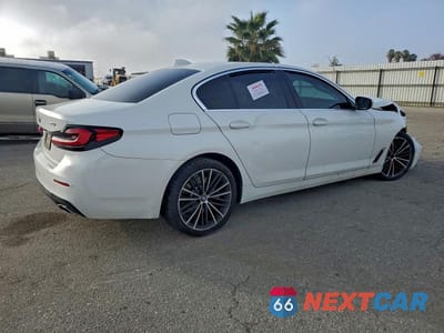Trzecie zdjęcie samochodu z tyłu: 2021 BMW 530 I VIN:WBA53BH07MWX06234 - miniatura