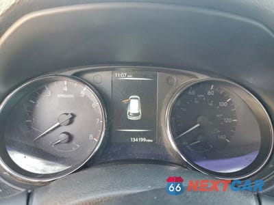 Zdjęcie 9 z 13 samochodu: 2017 NISSAN ROGUE SV VIN:5N1AT2MN6HC759738 - miniatura