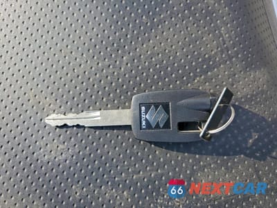 Zdjęcie 8 z 9 samochodu: 2003 SUZUKI AN650 K3 VIN:JS1CP51AX32101627 - miniatura