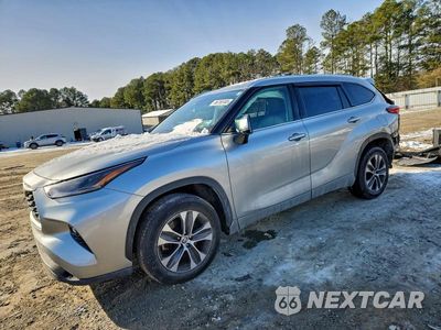 2021 TOYOTA HIGHLANDER XLE 5TDGZRAH8MS521161 - główne zdjęcie licytacji z USA - miniatura