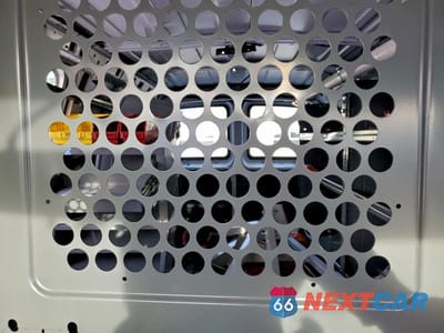 Zdjęcie 10 z 12 samochodu: 2025 CHEVROLET EXPRESS G3500 VIN:1GCZGGF75S1103718 - miniatura