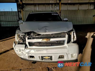 Piąte zdjęcie samochodu w środku: 2007 CHEVROLET SUBURBAN C1500 VIN:1GNFC16J97J161689 - miniatura