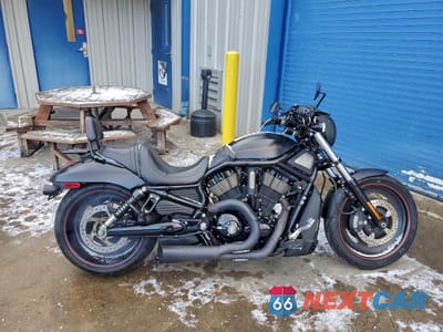 2008 HARLEY-DAVIDSON VRSCDX 1HD1HHH138K803988 - główne zdjęcie licytacji z USA - miniatura