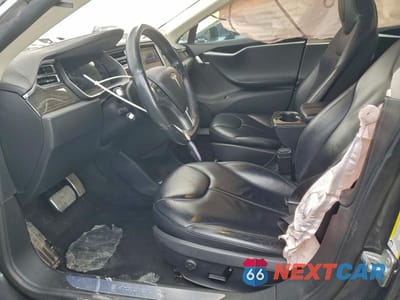 Zdjęcie 7 z 11 samochodu: 2015 TESLA MODEL S 85D VIN:5YJSA1H24FFP69371 - miniatura