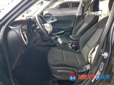 Zdjęcie 7 z 12 samochodu: 2020 KIA SOUL LX VIN:KNDJ23AU2L7057720 - miniatura