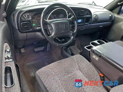 Zdjęcie 8 z 14 samochodu: 2002 DODGE RAM 2500 VIN:3B7KF23612M275668 - miniatura