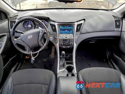 Zdjęcie 8 z 15 samochodu: 2012 HYUNDAI SONATA SE VIN:5NPEC4AB1CH332461 - miniatura