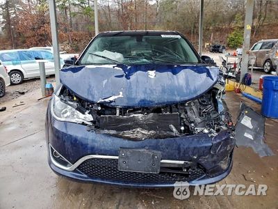 Piąte zdjęcie samochodu w środku: 2018 CHRYSLER PACIFICA TOURING PLUS VIN:2C4RC1FG3JR157392 - miniatura