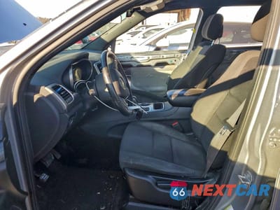 Zdjęcie 7 z 14 samochodu: 2019 JEEP GRAND CHEROKEE LAREDO VIN:1C4RJFAG9KC627042 - miniatura