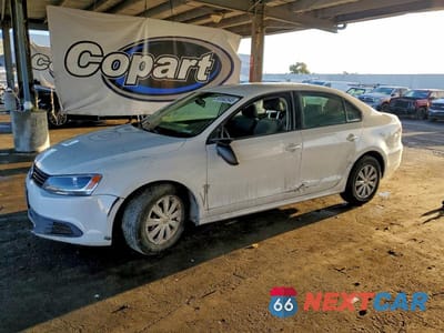 2013 VOLKSWAGEN JETTA BASE 3VW1K7AJ8DM241674 - główne zdjęcie licytacji z USA - miniatura