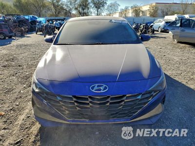 Piąte zdjęcie samochodu w środku: 2022 HYUNDAI ELANTRA LIMITED VIN:KMHLP4AG1NU333959 - miniatura