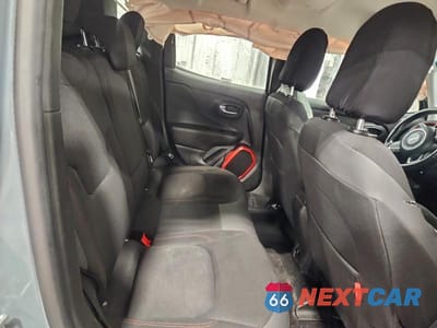 Zdjęcie 11 z 13 samochodu: 2017 JEEP RENEGADE TRAILHAWK VIN:ZACCJBCB5HPF98966 - miniatura