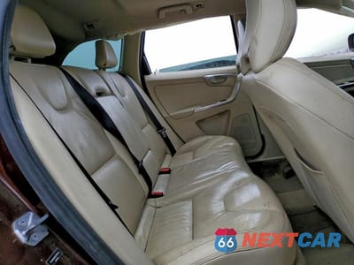 Zdjęcie 11 z 13 samochodu: 2014 VOLVO XC60 T6 VIN:YV4902DZ9E2519472 - miniatura