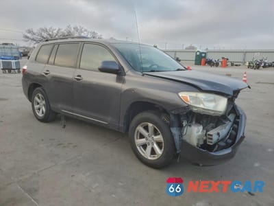 Czwarte zdjęcie samochodu z boku: 2008 TOYOTA HIGHLANDER VIN:JTEDS41A982050353 - miniatura
