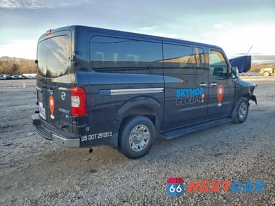 Trzecie zdjęcie samochodu z tyłu: 2018 NISSAN NV 3500 S VIN:5BZBF0AA8JN852695 - miniatura