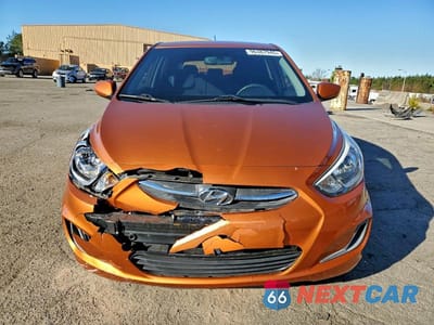 Piąte zdjęcie samochodu w środku: 2016 HYUNDAI ACCENT SE VIN:KMHCT5AE5GU244298 - miniatura