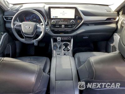 Zdjęcie 8 z 15 samochodu: 2023 TOYOTA HIGHLANDER HYBRID LIMITED VIN:5TDYARAH6PS523491 - miniatura