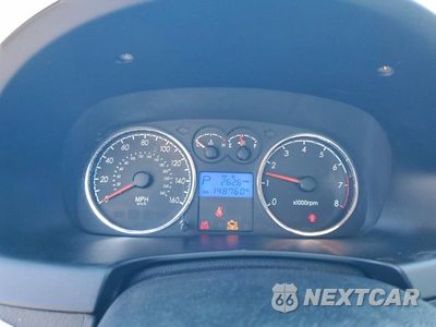 Zdjęcie 9 z 12 samochodu: 2007 HYUNDAI TIBURON GS VIN:KMHHM66D27U259995 - miniatura