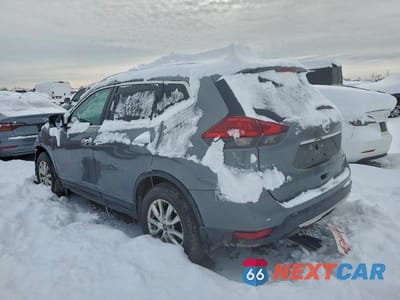 Drugie zdjęcie samochodu z przodu: 2017 NISS ROGUE SV VIN:5N1AT2MT0HC885799 - miniatura