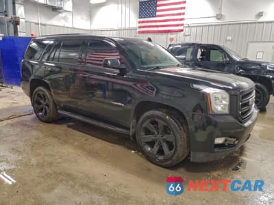 Czwarte zdjęcie samochodu z boku: 2019 GMC YUKON SLT VIN:1GKS2BKJXKR233102 - miniatura
