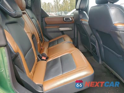 Zdjęcie 10 z 12 samochodu: 2023 FORD BRONCO BASE VIN:1FMDE5BH3PLB46576 - miniatura