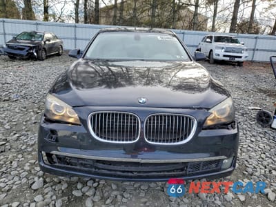 Piąte zdjęcie samochodu w środku: 2011 BMW 750 LXI VIN:WBAKC8C59BC433367 - miniatura