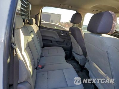 Zdjęcie 10 z 12 samochodu: 2019 CHEVROLET SILVERADO K2500 HEAVY DUTY VIN:1GC1KREG9KF172228 - miniatura