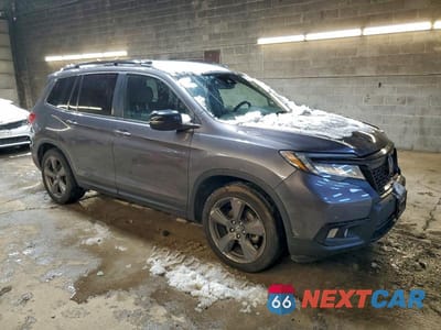 Czwarte zdjęcie samochodu z boku: 2019 HONDA PASSPORT TOURING VIN:5FNYF7H96KB006192 - miniatura