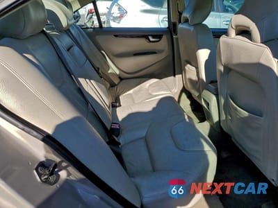 Zdjęcie 10 z 14 samochodu: 2003 VOLVO S60 VIN:YV1RS64A432279849 - miniatura