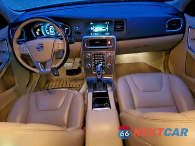Zdjęcie 8 z 12 samochodu: 2016 VOLVO S60 PREMIER VIN:YV1612TK5G2391686 - miniatura