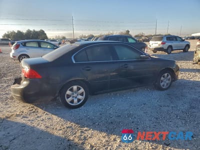 Trzecie zdjęcie samochodu z tyłu: 2009 KIA OPTIMA LX VIN:KNAGE228695293138 - miniatura