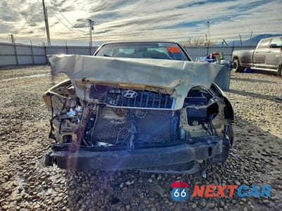 Piąte zdjęcie samochodu w środku: 2002 HYUNDAI SONATA BASE VIN:KMHWF25S42A668777 - miniatura