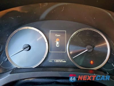 Zdjęcie 9 z 11 samochodu: 2017 LEXUS IS 200T VIN:JTHBA1D23H5061377 - miniatura